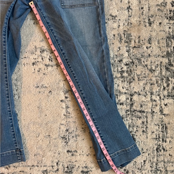 Evereve Light Blue Wide Leg Flare Jeans Size 28 - Picture 7 of 7